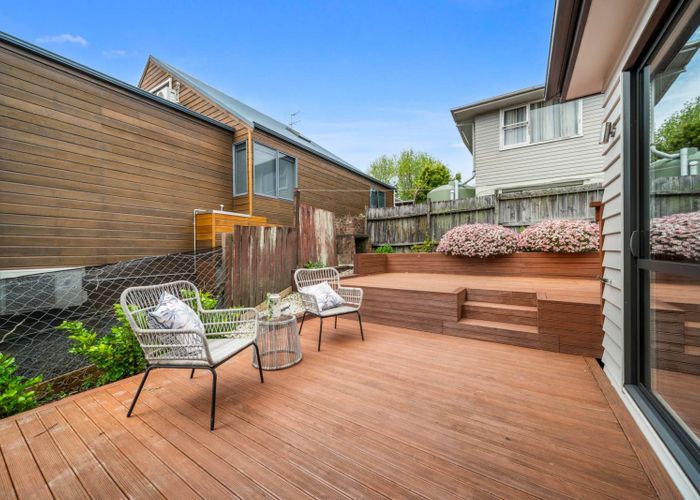  at 42A Seaview Road, Glenfield, Auckland