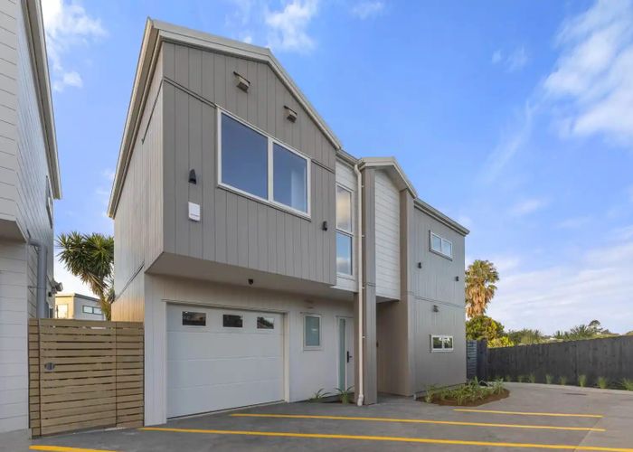  at 20 Barrie Avenue, Papatoetoe, Manukau City, Auckland