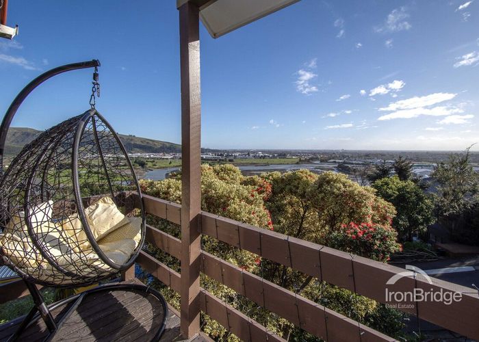  at 10 Osmond Lane, Mount Pleasant, Christchurch City, Canterbury