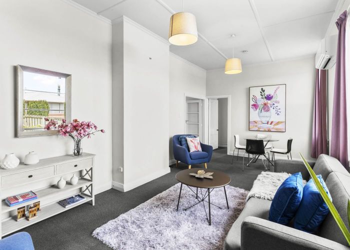  at 4 Argyle Street, Mornington, Dunedin, Otago