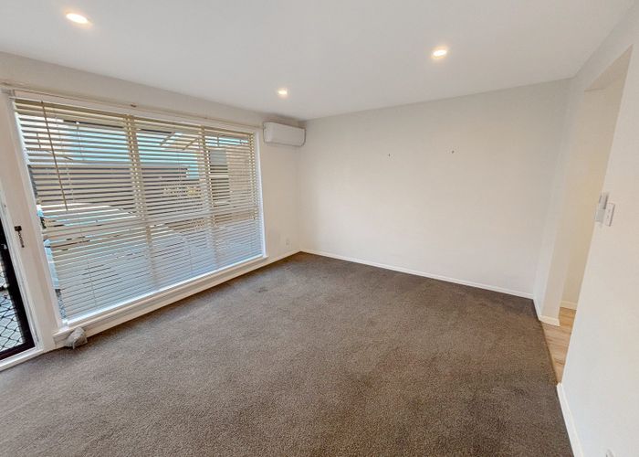  at 2/327 Gloucester Street, City Centre, Christchurch City, Canterbury