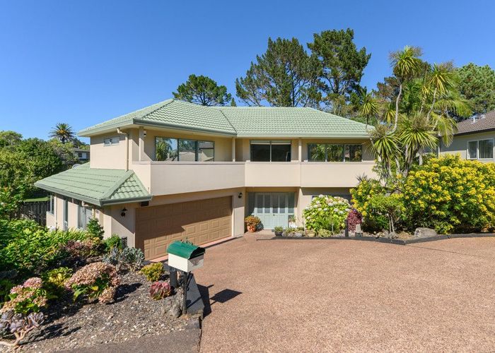  at 28 Calypso Way, Unsworth Heights, North Shore City, Auckland