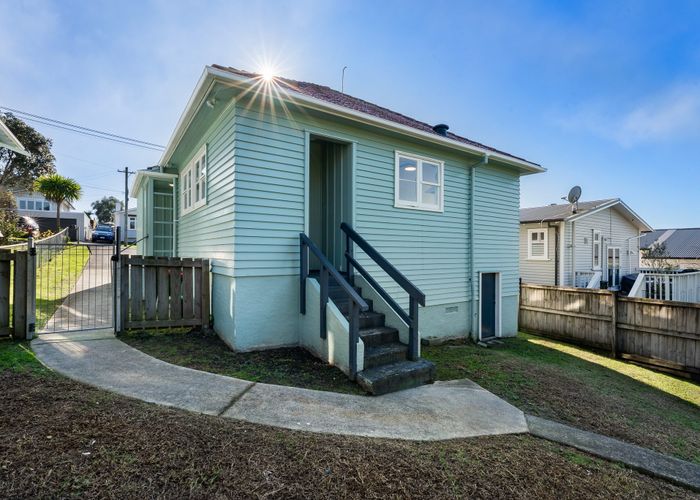  at 39 Chester Avenue, Westmere, Auckland City, Auckland