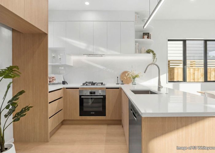  at 51 Whiteywood Street, Westgate, Waitakere City, Auckland
