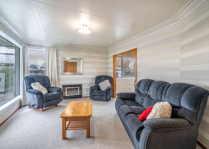  at 2 Kinmont Crescent, Newfield, Invercargill