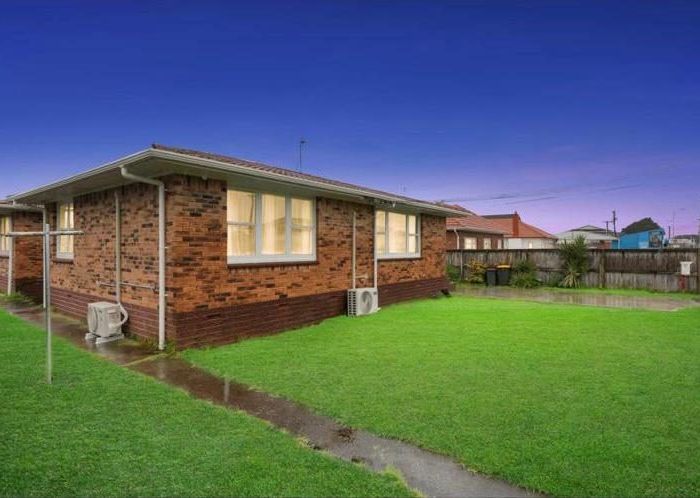  at 1/87 Carruth Road, Papatoetoe, Manukau City, Auckland