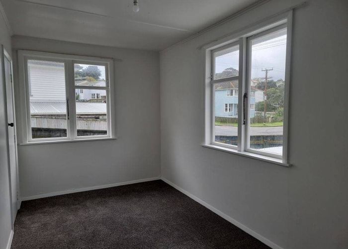  at 115 Dimock Street, Titahi Bay, Porirua