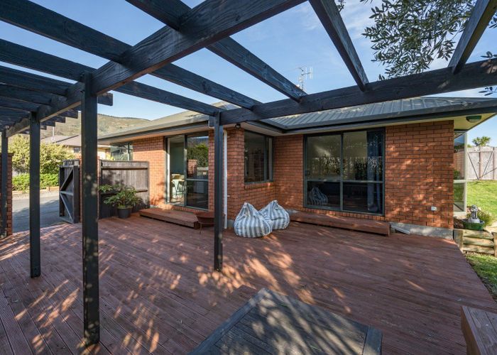  at 144 Hill Street, Richmond