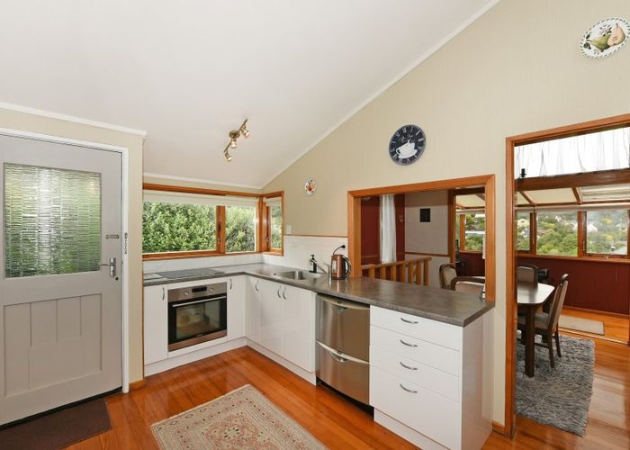  at 30 Sunbrae Drive, Silverstream, Upper Hutt