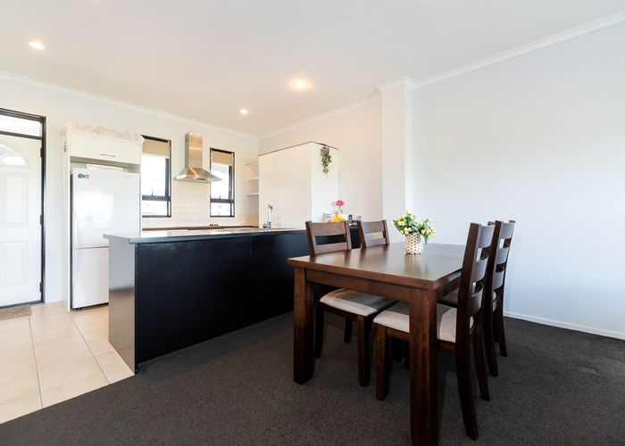  at 9/150 Chapel Road, Flat Bush, Auckland