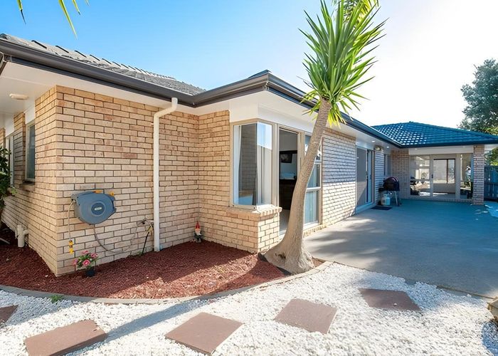  at 4 Stornaway Dr, Flat Bush, Manukau City, Auckland