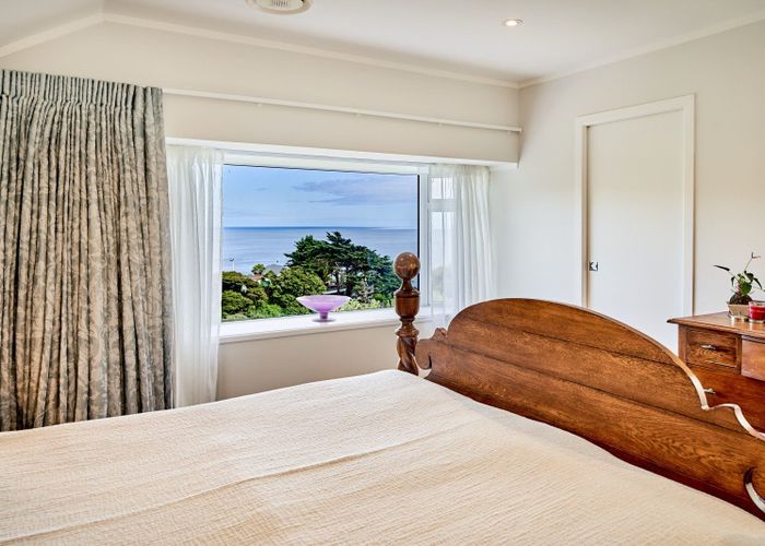  at 18 Te Pari Pari Road, Pukerua Bay, Porirua