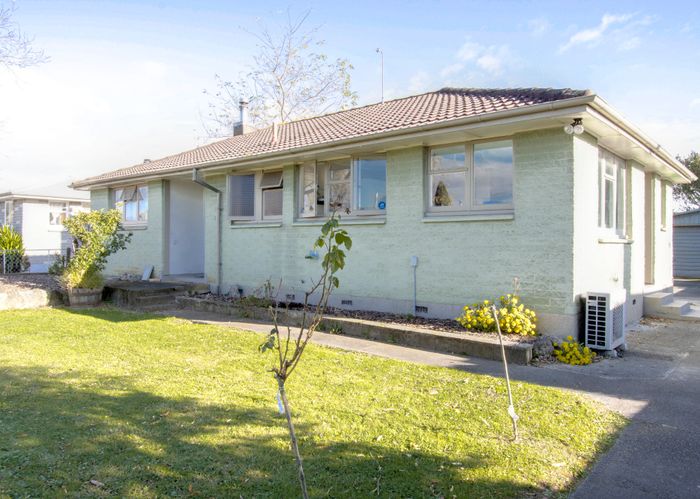  at 3 Peterhead Place, Flaxmere, Hastings
