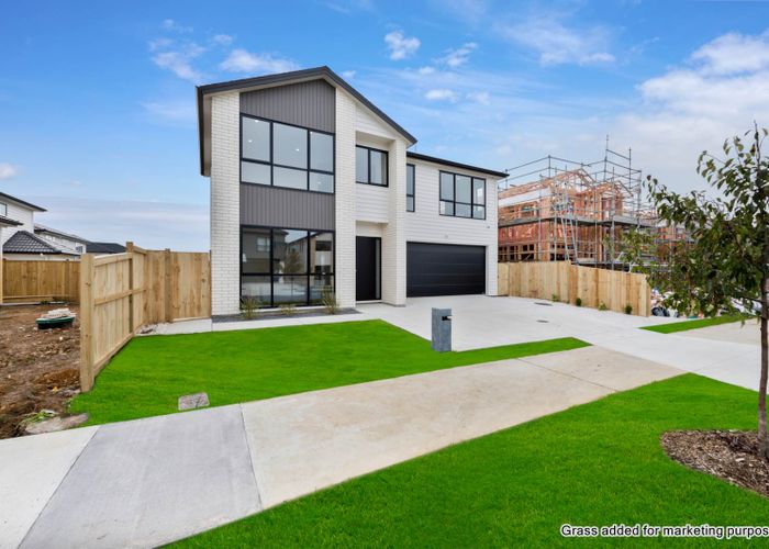  at 72 Ksenia Drive, Flat Bush, Auckland