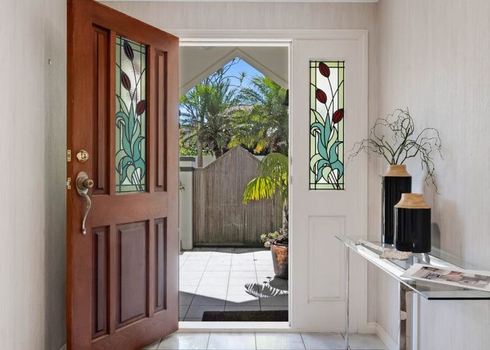  at 1 Page Point, Mellons Bay, Manukau City, Auckland