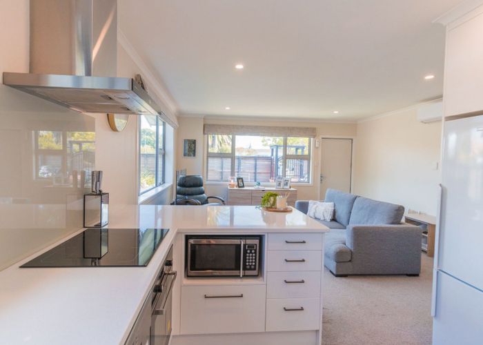  at 307 College Street, West End, Palmerston North, Manawatu / Whanganui