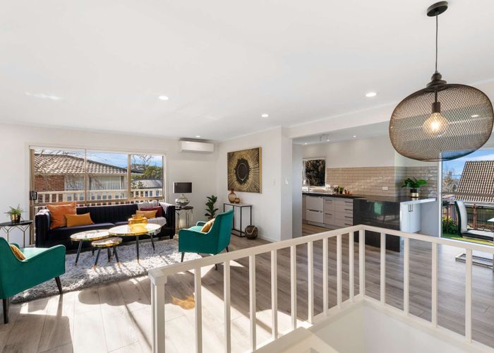 at 2/12 Stanley Avenue, Milford, Auckland