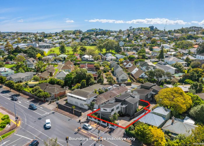  at 51A Green Lane East, Remuera, Auckland