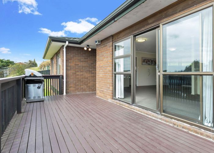  at 6 Sherpa Place, Massey, Auckland