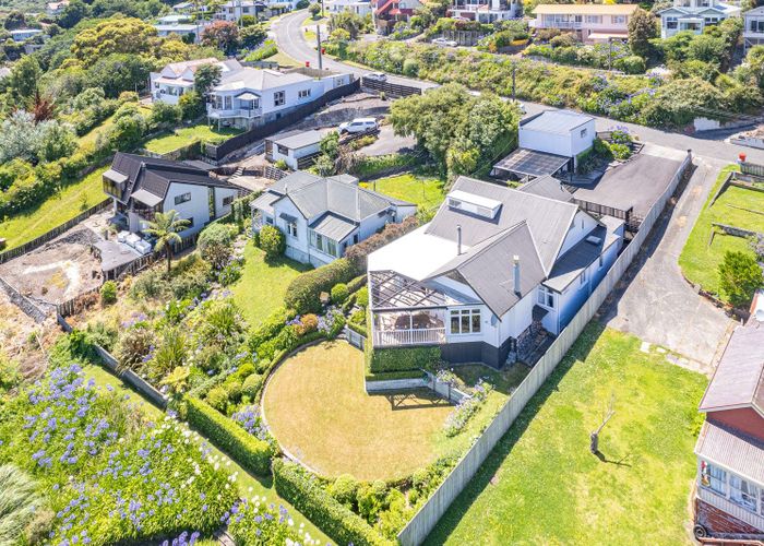  at 38 Hipango Terrace, Durie Hill, Whanganui
