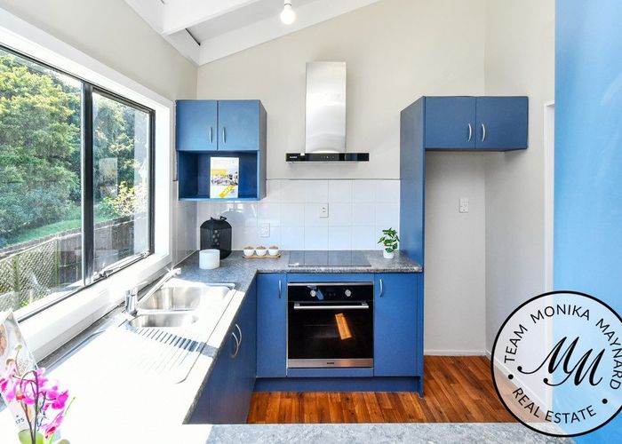  at 6 Grevillea Court, Totara Heights, Auckland
