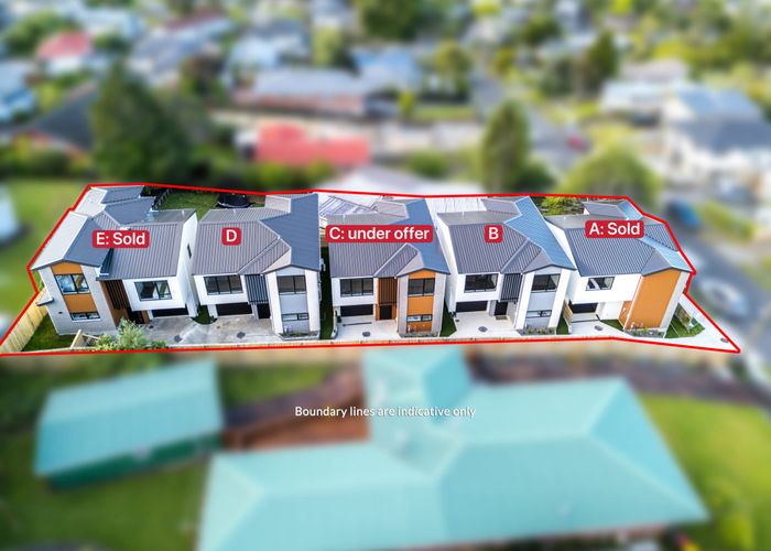  at 8B Mason Street, New Lynn, Waitakere City, Auckland