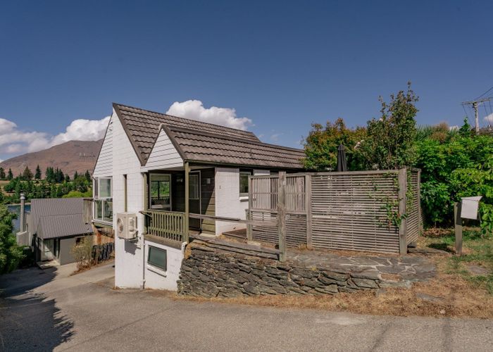  at 8 The Terrace, Queenstown, Queenstown