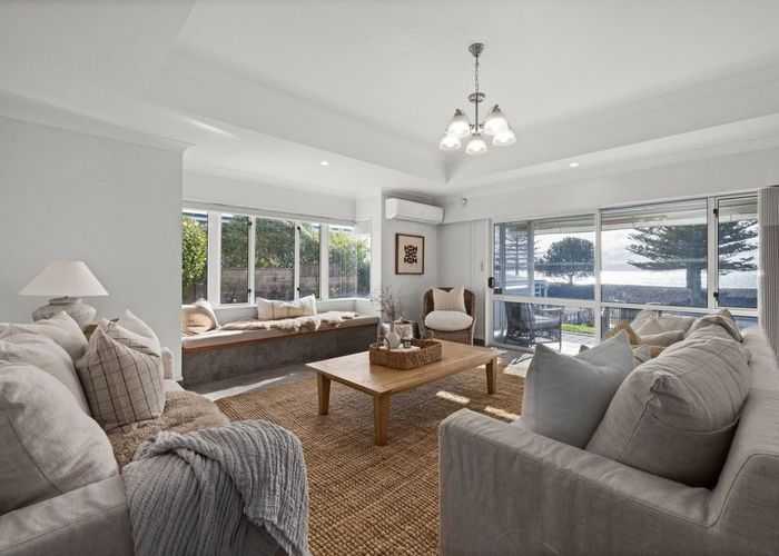  at 7 Charles Street, Westshore, Napier