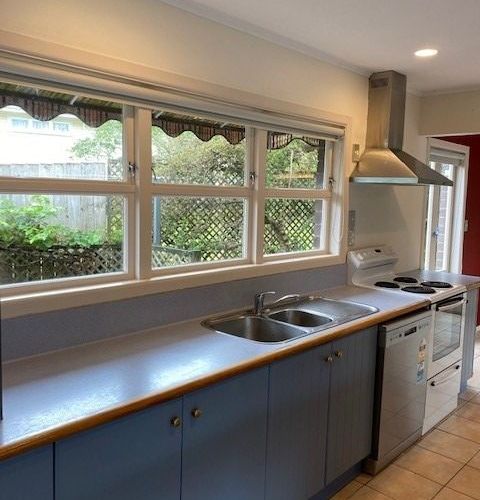  at 2/59 Hillsborough Road, Mount Roskill, Auckland
