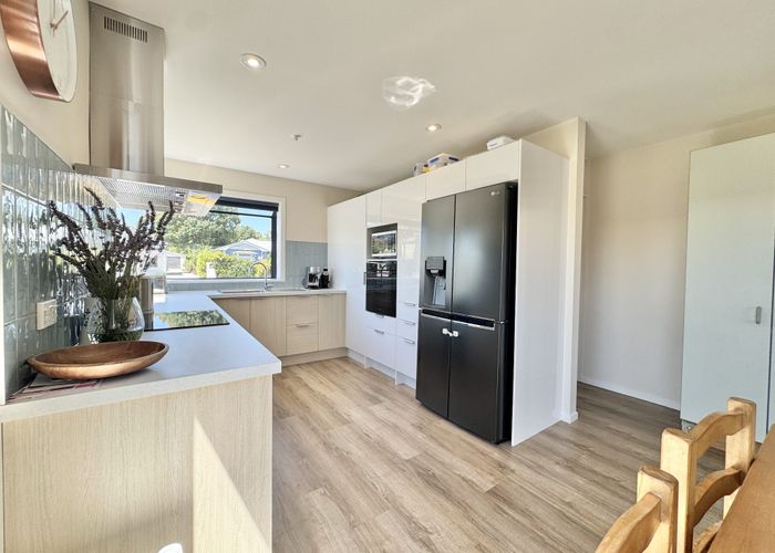  at 39 Tennyson, Beckenham, Christchurch City, Canterbury