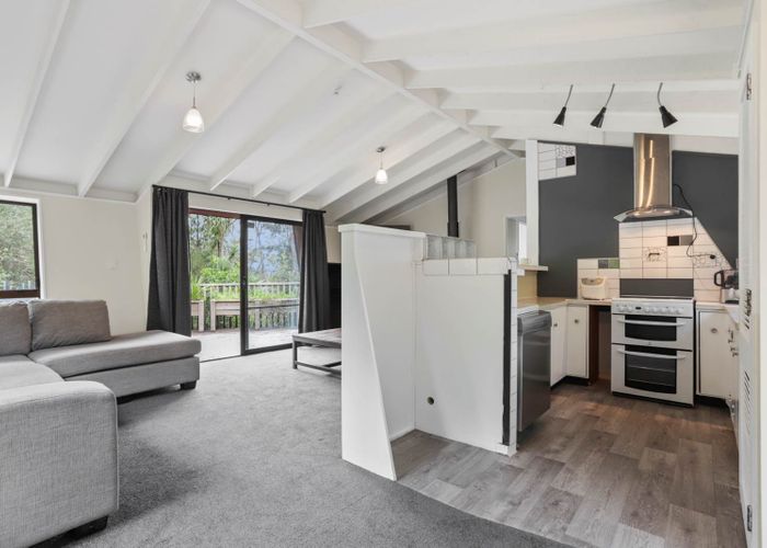  at 43 Birdwood Road, Swanson, Auckland