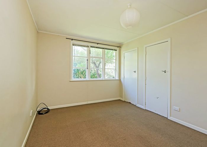  at 1008 Hood Street, Mayfair, Hastings