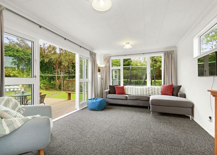  at 8 Lees Grove, Wainuiomata, Lower Hutt, Wellington