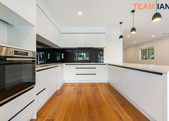  at 62 Kiwitea Street, Sandringham, Auckland