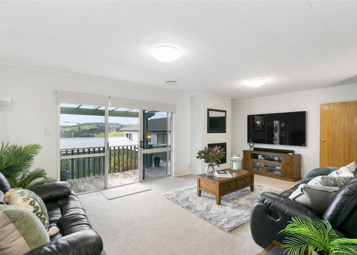 at 39 Nassau Avenue, Grenada North, Wellington