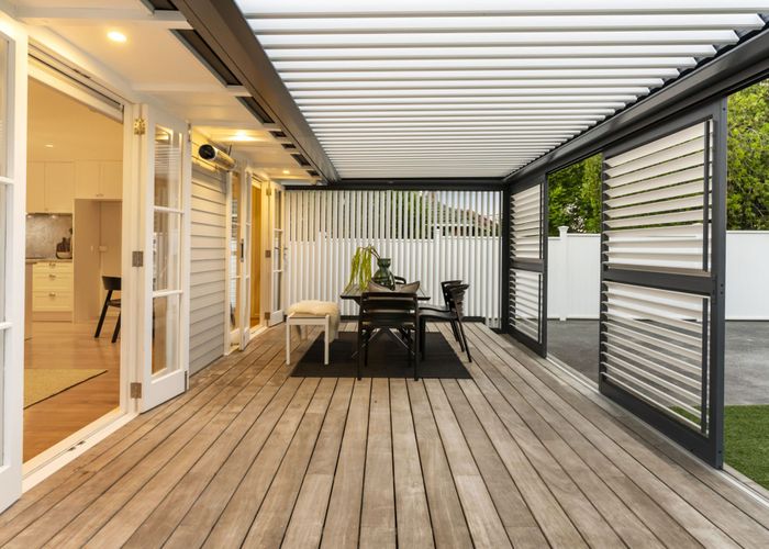  at 76 Neil Avenue, Te Atatu Peninsula, Waitakere City, Auckland