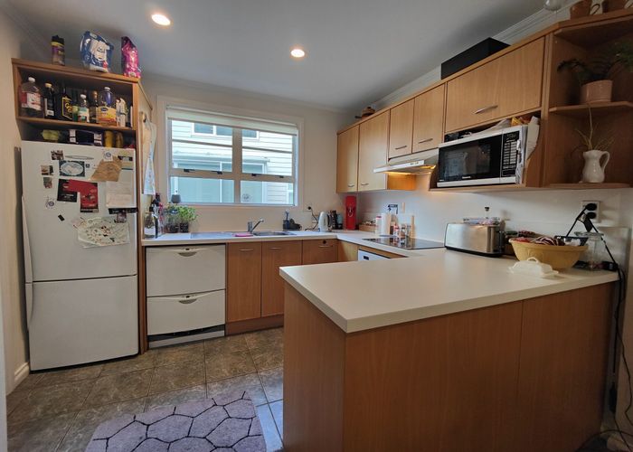  at 12C Glenmore Street, Thorndon, Wellington, Wellington