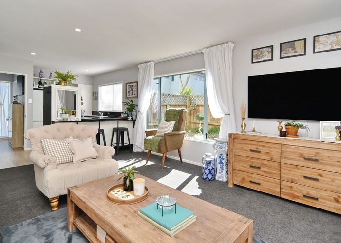  at 5/19 Longley Place, Addington, Christchurch