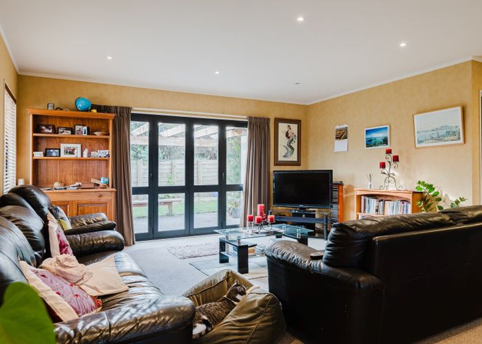  at 15 Aspen Way, Kelvin Grove, Palmerston North