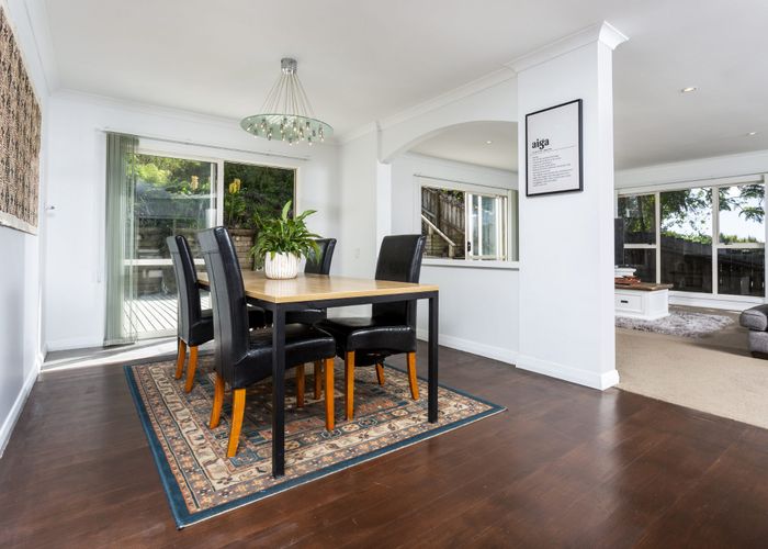  at 9 Falstone Lane, Browns Bay, North Shore City, Auckland