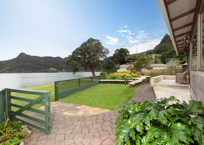  at 7 Foster Avenue, Huia, Auckland