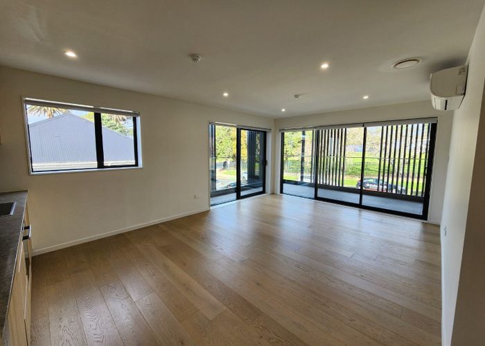  at 11/64  (1/64D) Coronation Road , Mangere Bridge, Manukau City, Auckland