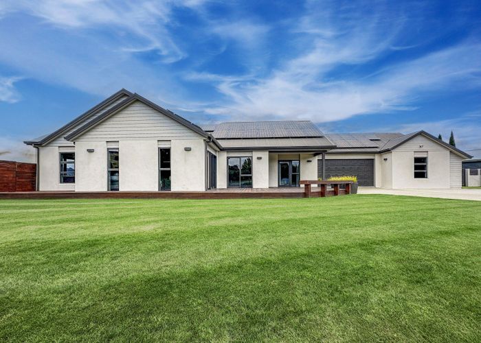 at 1 Montgomery Crescent, Kinloch, Taupo, Waikato