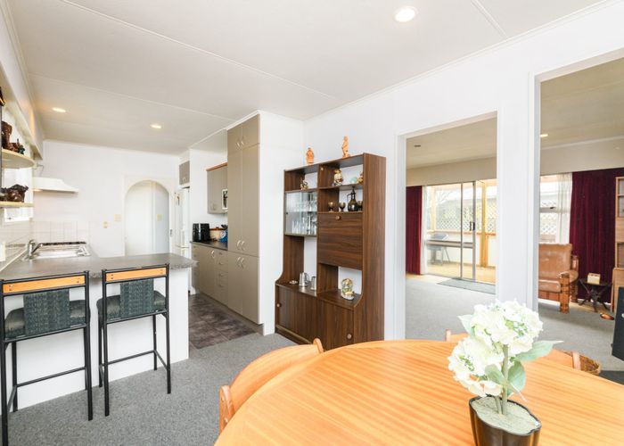  at 1 Essex Place, Milson, Palmerston North