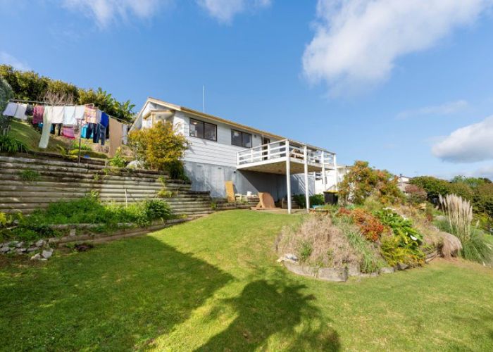 at 33 Dingadee Street, Welcome Bay, Tauranga