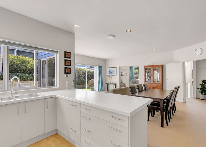  at 36 Tongariro Drive, Aotea, Porirua