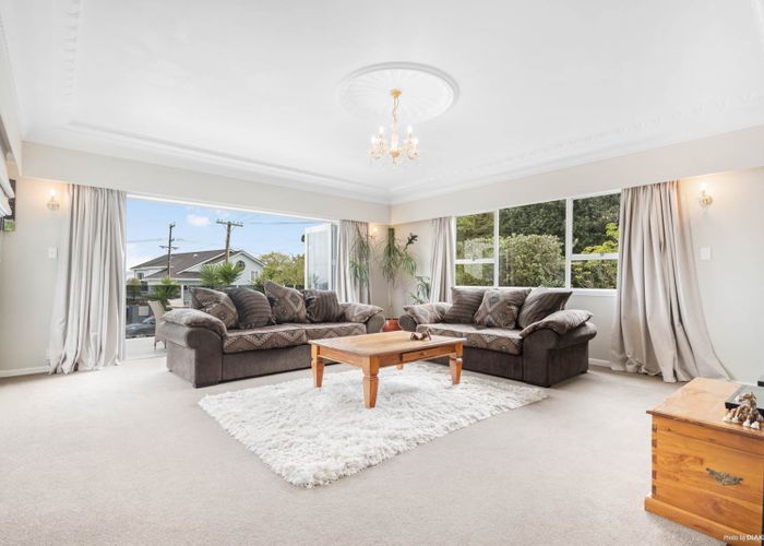  at 12 Ealing Crescent, Beachlands, Auckland