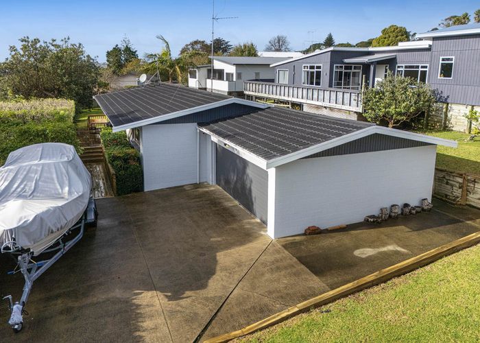  at 39 Gledstane Road, Stanmore Bay, Rodney, Auckland