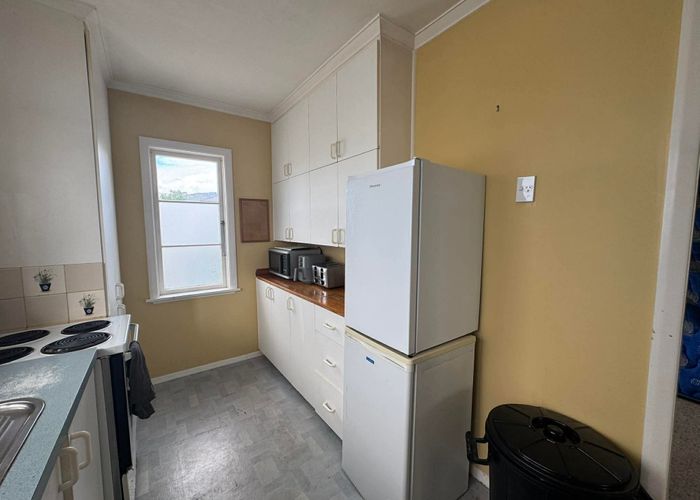  at 36 Oxford Crescent, Ebdentown, Upper Hutt, Wellington
