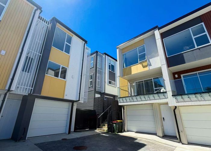  at 9/667 Great North Road, Grey Lynn, Auckland City, Auckland